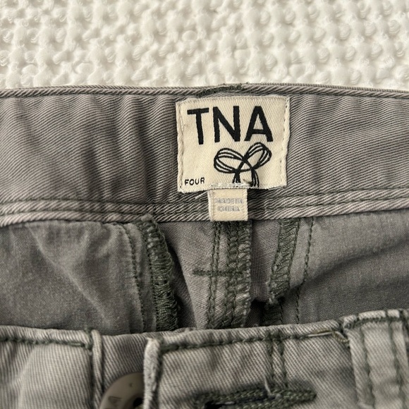 TNA Cargo Pants - Size 4 - Picture 3 of 3